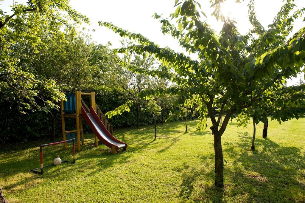 Sarna Residence 산퀴리코도르시아 외부 사진
